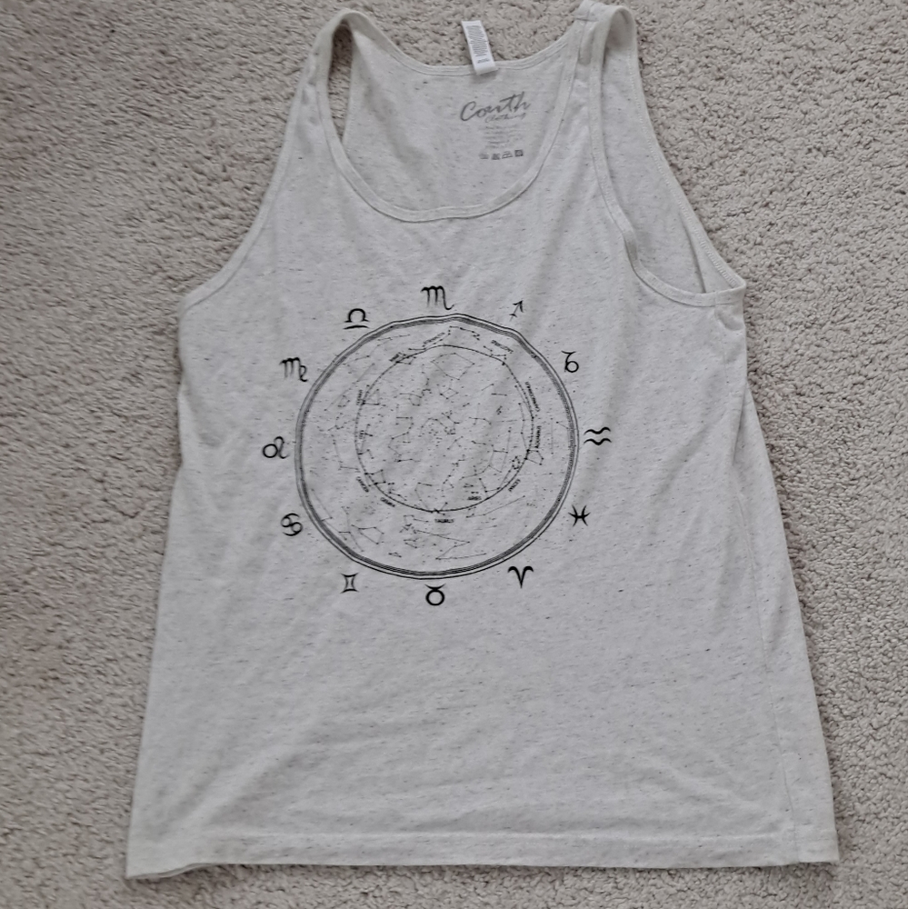Oatmeal/gray Heather basic tank top. With pretty Celestial print. Soft and cute.